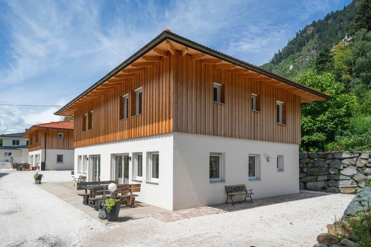 4Luxurioeses Ferienhaus In Traumhafter Landschaft Döbriach Buitenkant foto